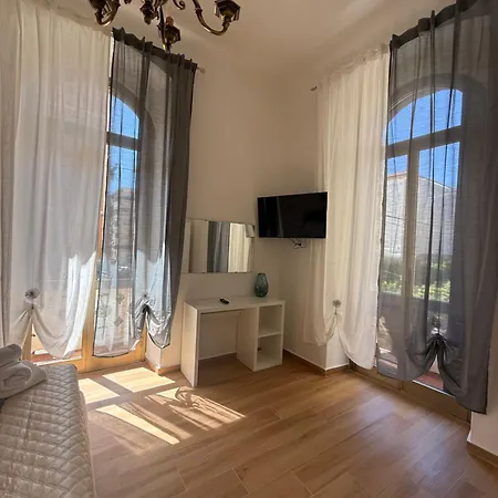 Guest house Casa Camilla&iris La Spezia